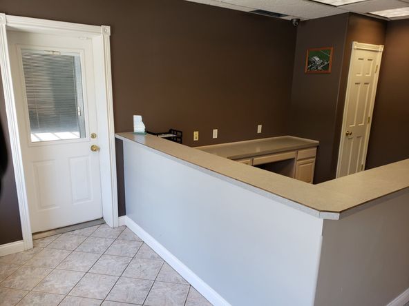 2703 W 9th St, Marion, IN 46953
